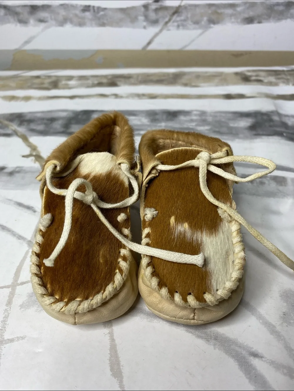Vintage Taos Infants Slippes Moccasins